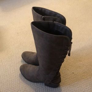 Steve Madden Lace Up Boots
